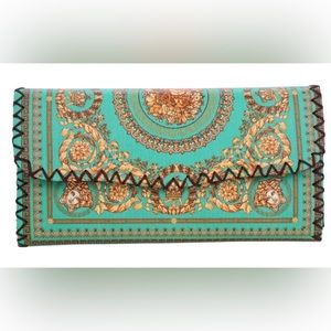 ETHNIC PATTERN WALLET NWOT